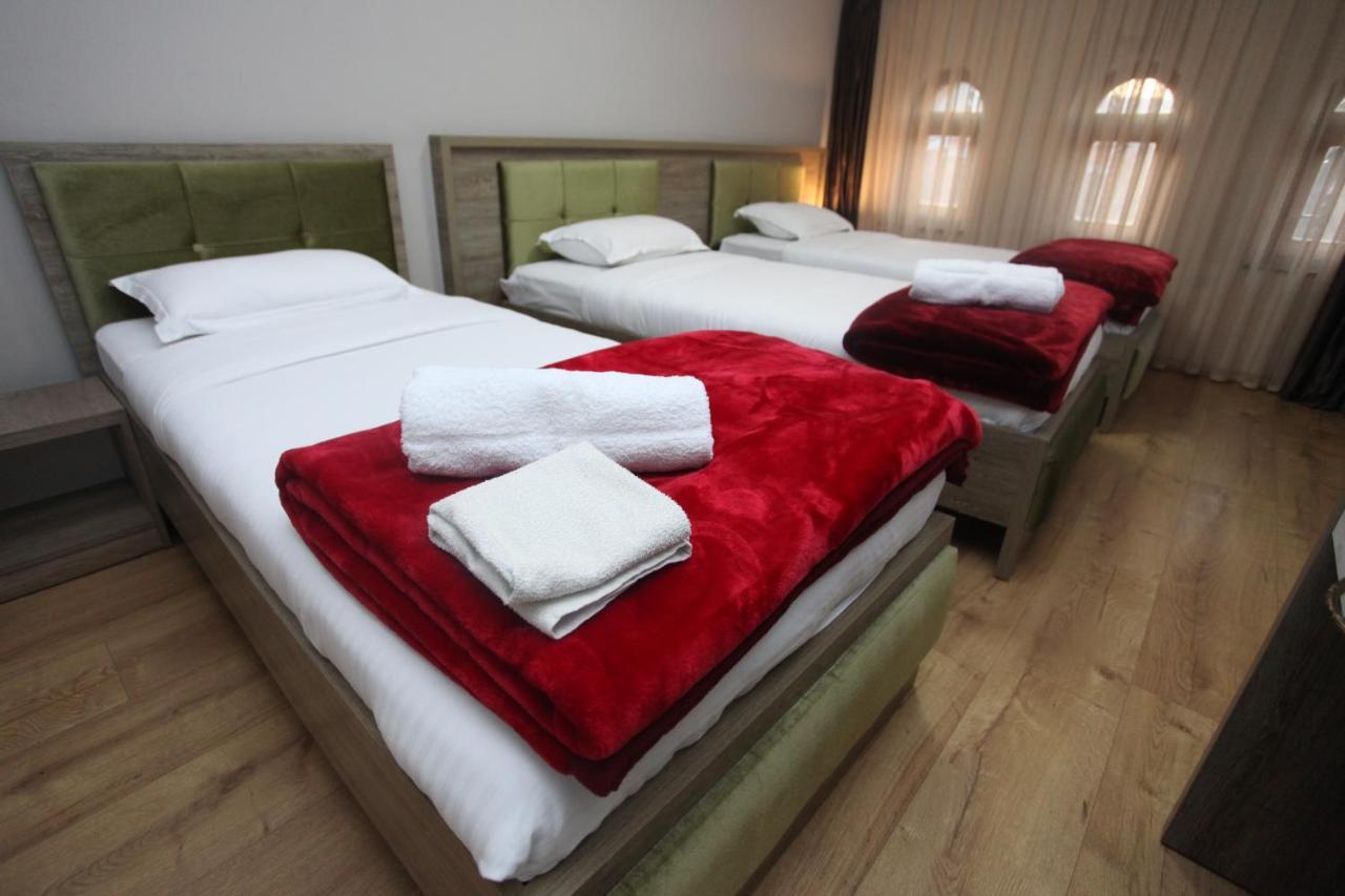 Hotel Happy Gjakova Exteriér fotografie