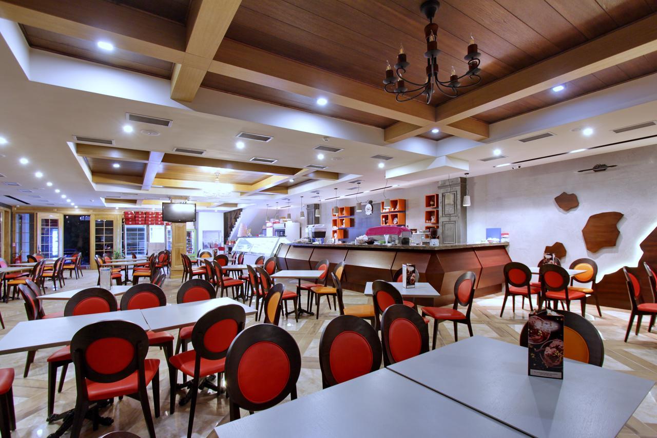 Hotel Happy Gjakova Exteriér fotografie